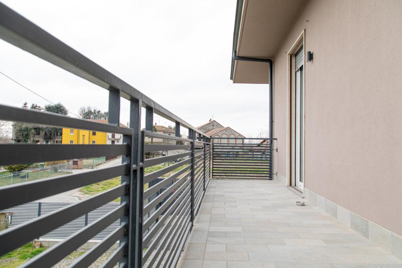 Tre Re - Spazioso Appartamento Con Parcheggio Cava Manara Exterior photo